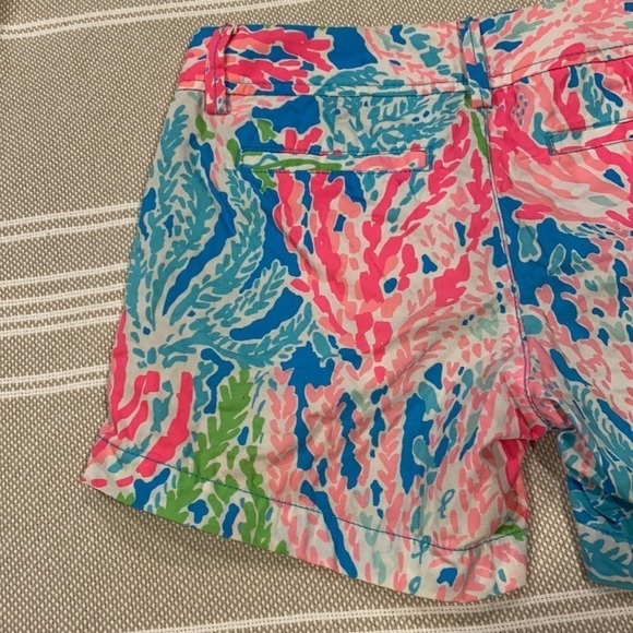 Lilly Pulitzer The Callahan Coral Print Shorts - Picture 9 of 14